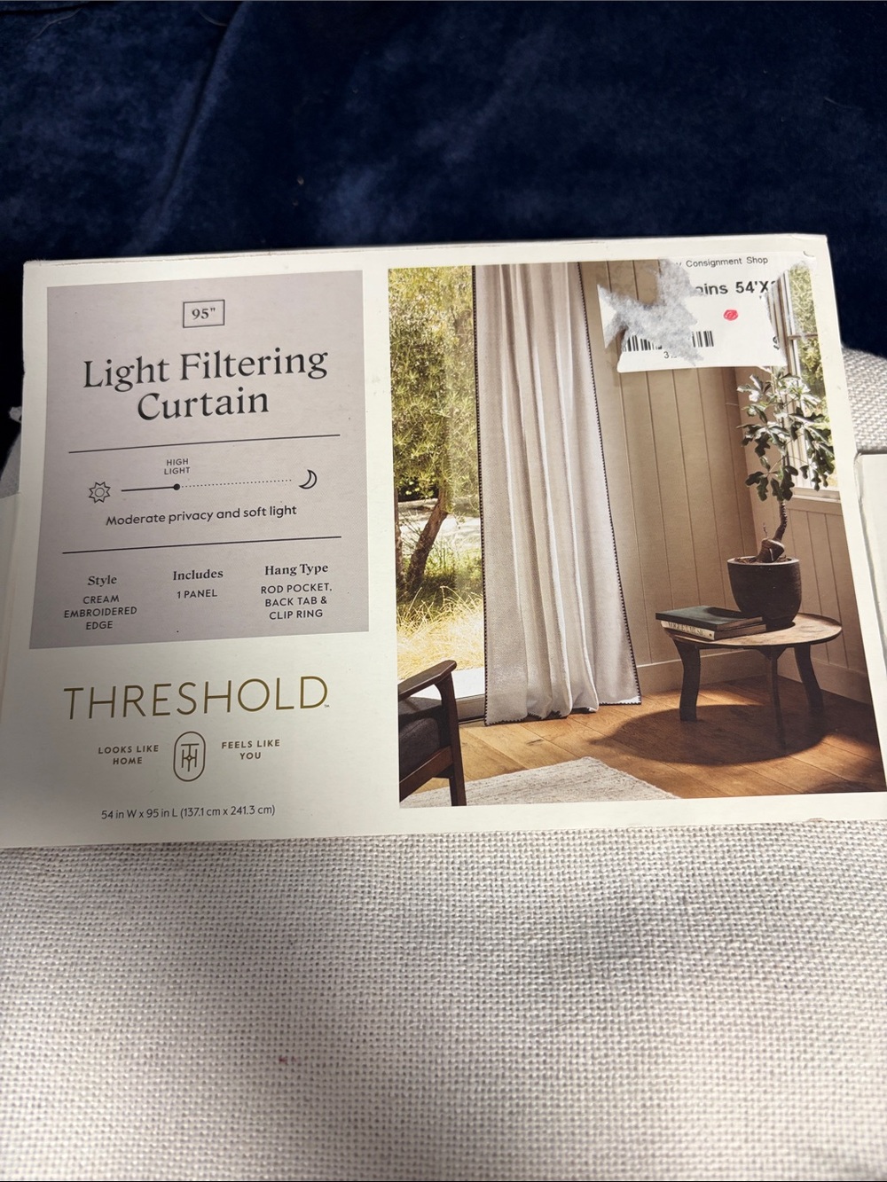 Light Filtering Curtain - Picture 3 of 3